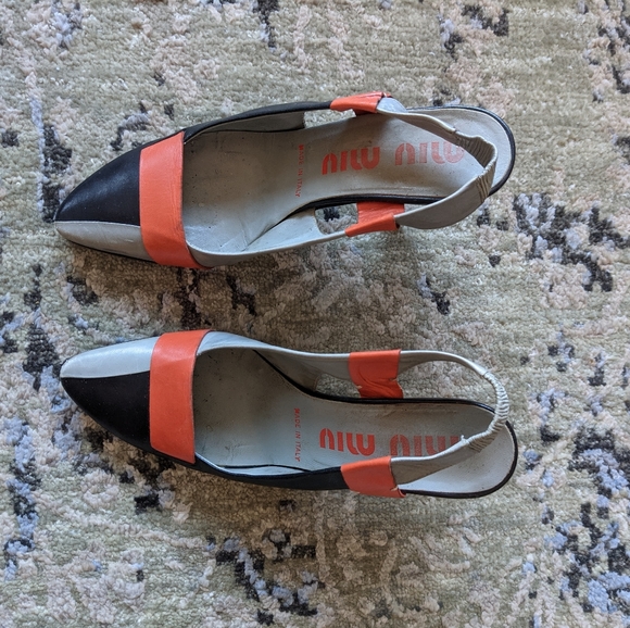 Miu Miu heels orange and black - Picture 2 of 2